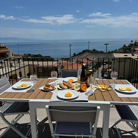 Attico Mare With Parking Taormina