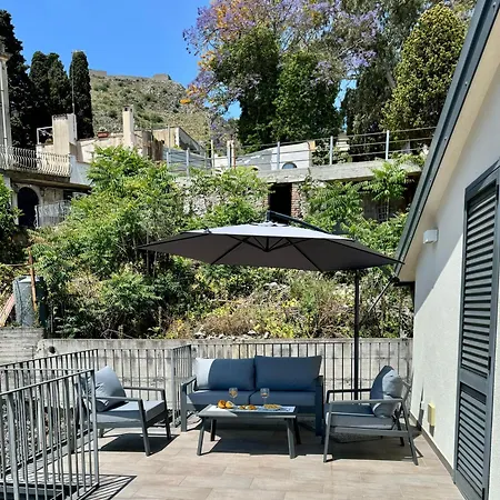 Apartment Attico Mare With Parking Taormina