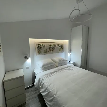 Apartment Attico Mare With Parking